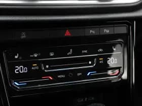 Volkswagen T-Roc thumbnail 19