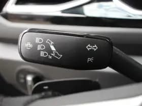 Volkswagen T-Roc thumbnail 10