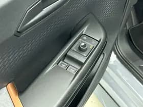 CUPRA Born thumbnail 28