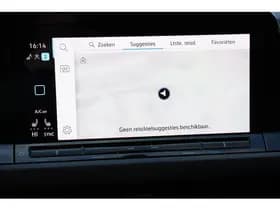 Volkswagen Golf thumbnail 21