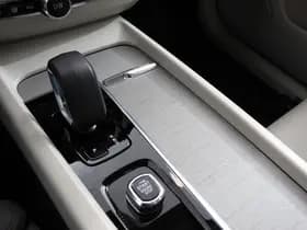 Volvo XC60 thumbnail 18