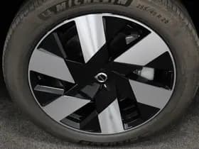 Volvo XC60 thumbnail 25