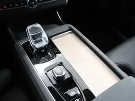 Volvo XC90 thumbnail 18