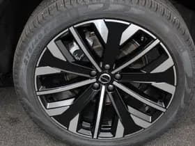 Volvo XC90 thumbnail 24