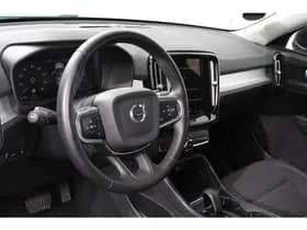 Volvo XC40 thumbnail 11