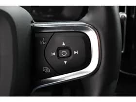 Volvo XC40 thumbnail 17