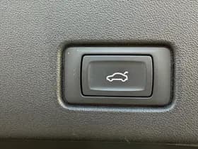 Audi Q4 thumbnail 13