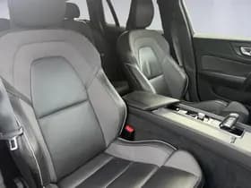 Volvo V60 thumbnail 5