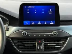 Ford Focus thumbnail 36