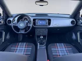 Volkswagen Beetle thumbnail 3