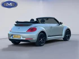 Volkswagen Beetle thumbnail 4