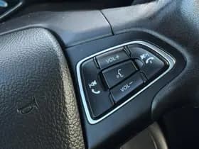 Ford C-Max thumbnail 22