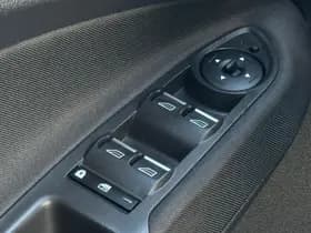 Ford C-Max thumbnail 23