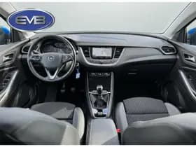Opel Grandland thumbnail 3