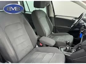 Volkswagen Tiguan thumbnail 5