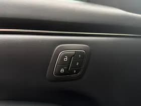 Ford Mustang thumbnail 17