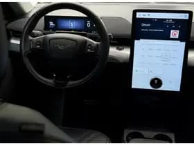 Ford Mustang thumbnail 20