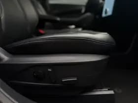 Ford Mustang thumbnail 24