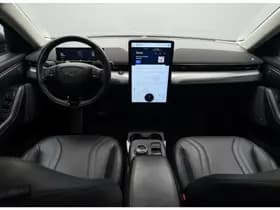 Ford Mustang thumbnail 4