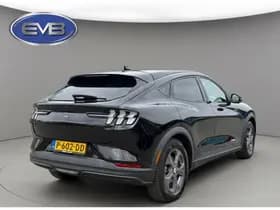 Ford Mustang thumbnail 5