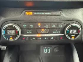 Ford Focus thumbnail 15