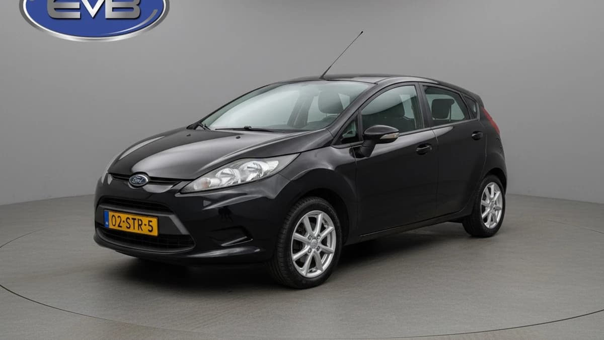 Ford Fiesta — foto 1