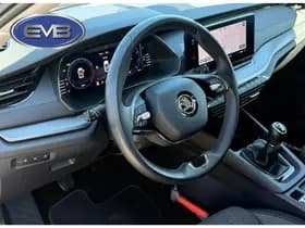 Škoda Octavia thumbnail 3