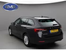 Škoda Octavia thumbnail 4