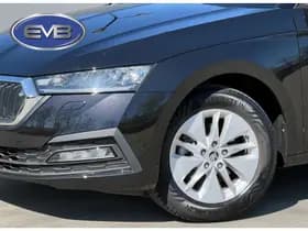 Škoda Octavia thumbnail 6