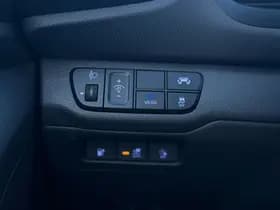 Hyundai Ioniq thumbnail 25