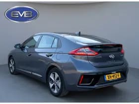 Hyundai Ioniq thumbnail 5