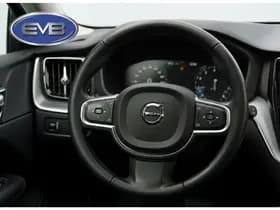 Volvo XC60 thumbnail 25