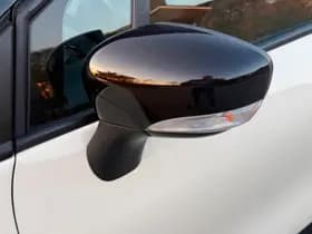 Renault Captur thumbnail 18