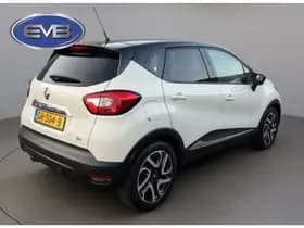 Renault Captur thumbnail 3