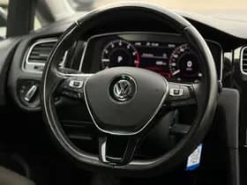 Volkswagen Golf thumbnail 15