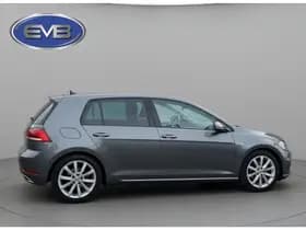 Volkswagen Golf thumbnail 30