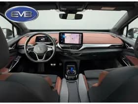 Volkswagen ID.4 thumbnail 2