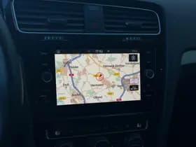 Volkswagen Golf thumbnail 11