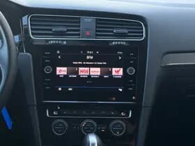 Volkswagen Golf thumbnail 23