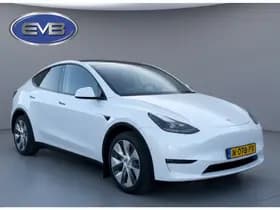 Tesla Model Y thumbnail 7