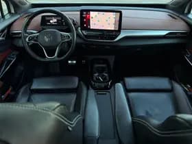 Volkswagen ID.4 thumbnail 3