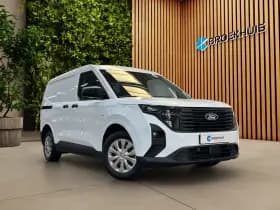 Ford Transit Courier thumbnail 24