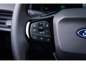 Ford E-Transit Courier thumbnail 14