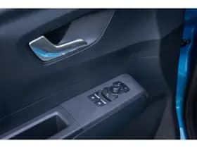 Ford E-Transit Courier thumbnail 19