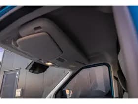 Ford E-Transit Courier thumbnail 24