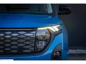 Ford E-Transit Courier thumbnail 7