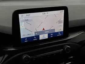 Ford Focus 1.0 EcoBoost Hybrid ST Line Business thumbnail 14