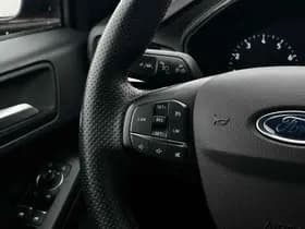 Ford Focus 1.0 EcoBoost Hybrid ST Line Business thumbnail 17