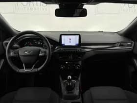 Ford Focus 1.0 EcoBoost Hybrid ST Line Business thumbnail 4