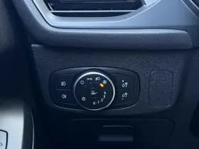 Ford Focus 1.0 EcoBoost ST Line Business thumbnail 23